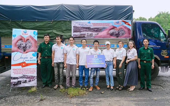 Ảnh đội ngũ hỗ trợ khách hàng chuyên nghiệp